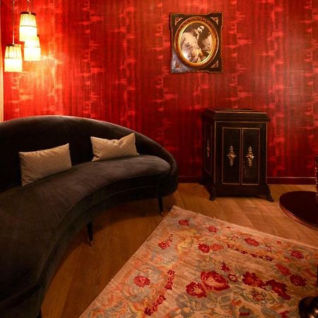 Maison Au Cheval Noir Маастрихт Экстерьер фото