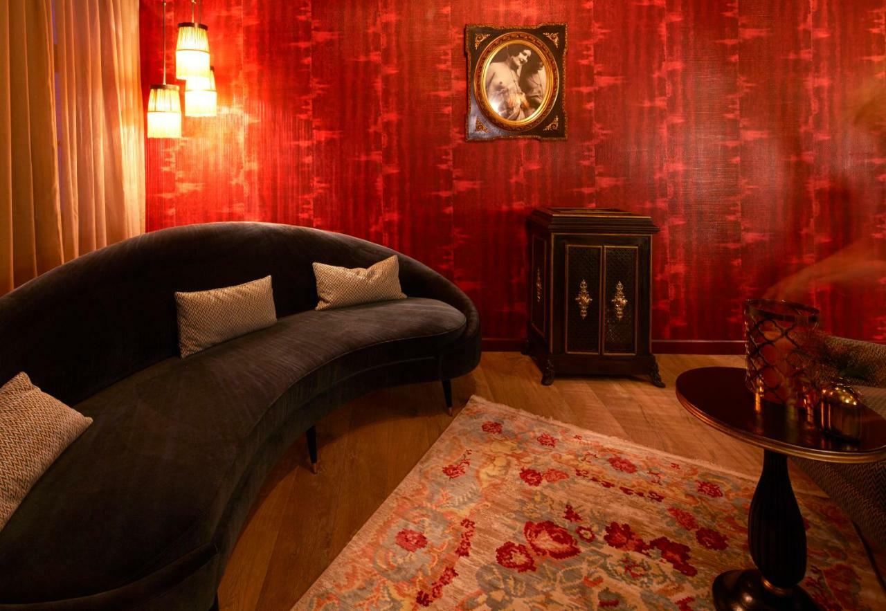 Maison Au Cheval Noir Маастрихт Экстерьер фото